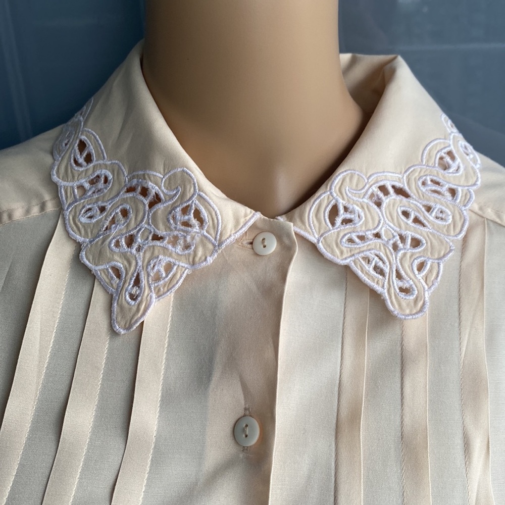 Vintage Cream  Shirt - Picture 8 of 14